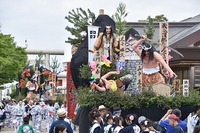 写真：曳山祭り風景