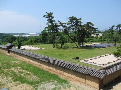 公園に復元されている「政庁」