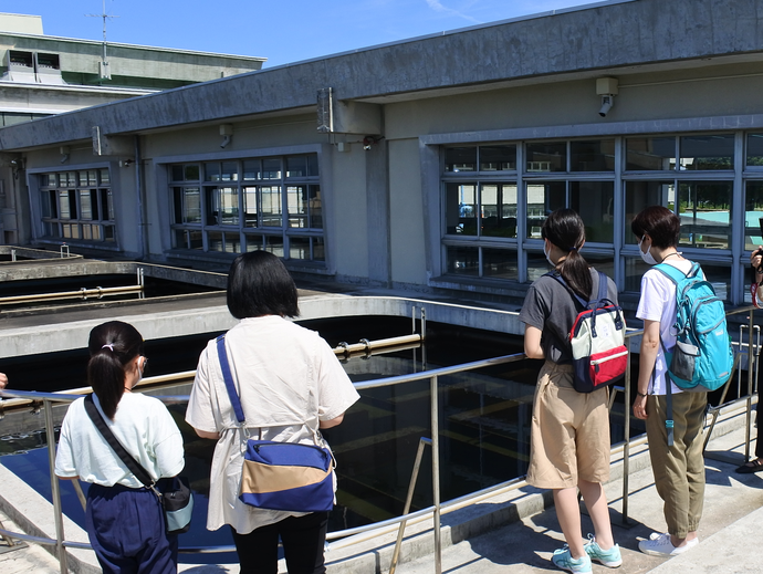 仁井田浄水場施設見学の写真