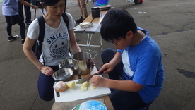 活動の様子:野外炊飯1